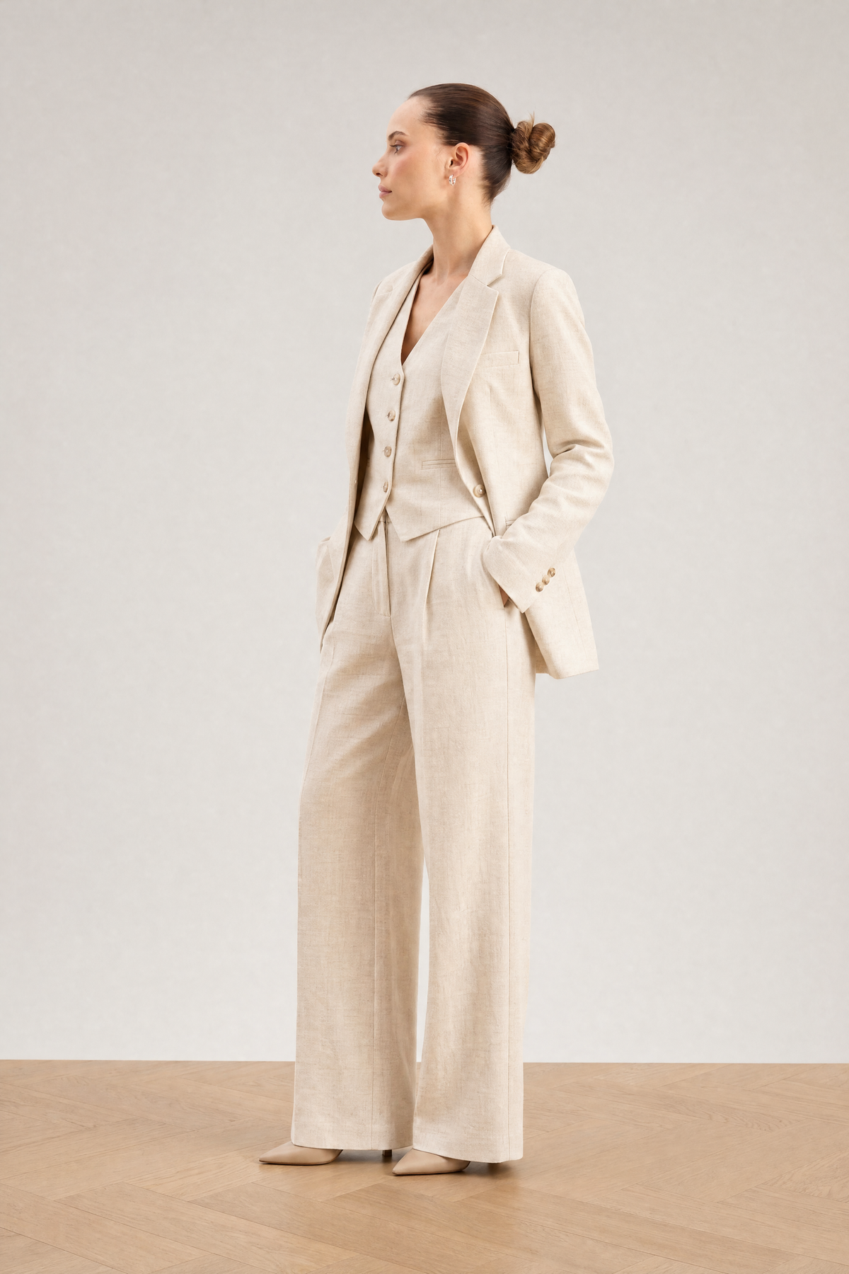 Riviera Linen Set in Sand - studio view 4