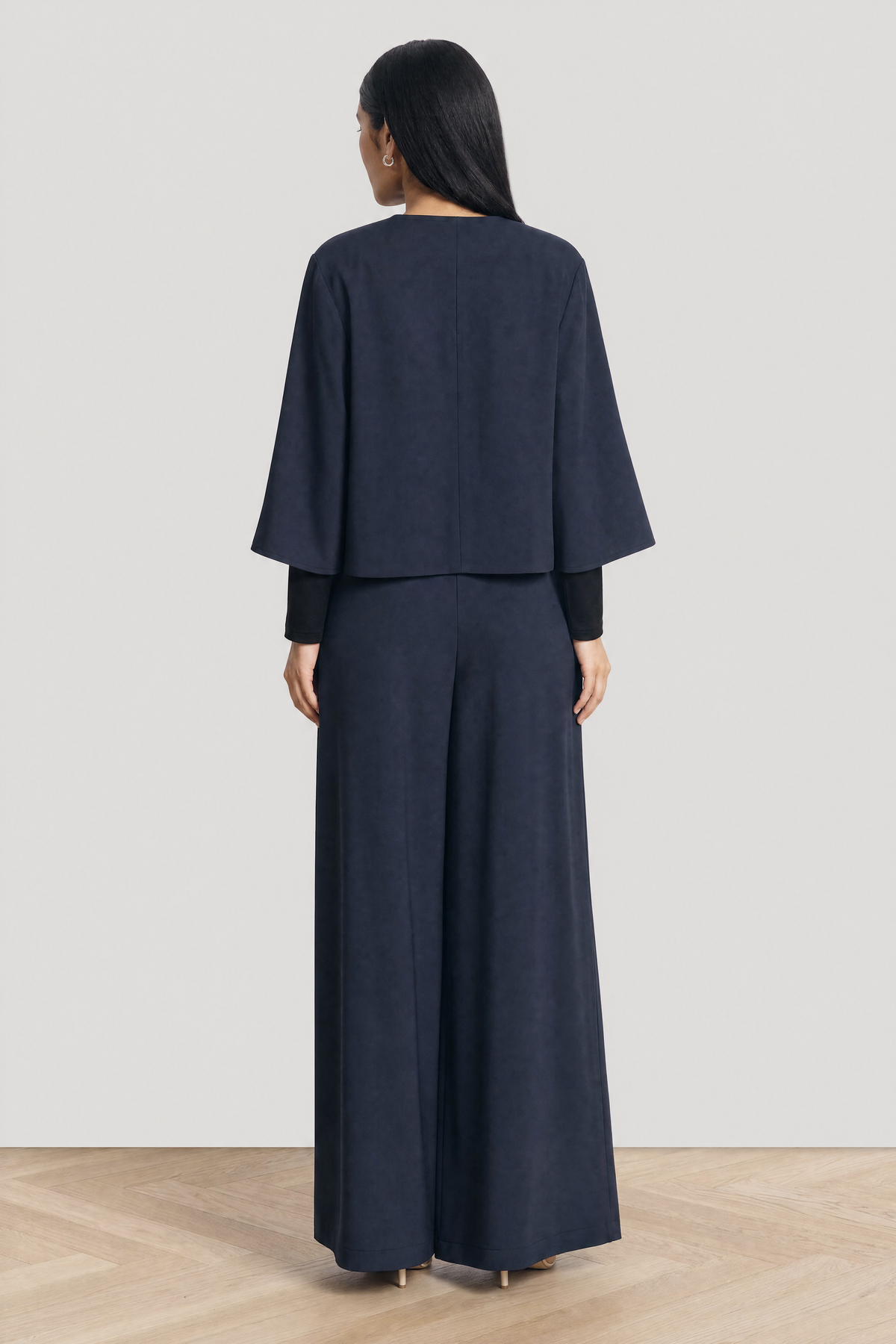 Capri Co-ord in Navy - studio view 5