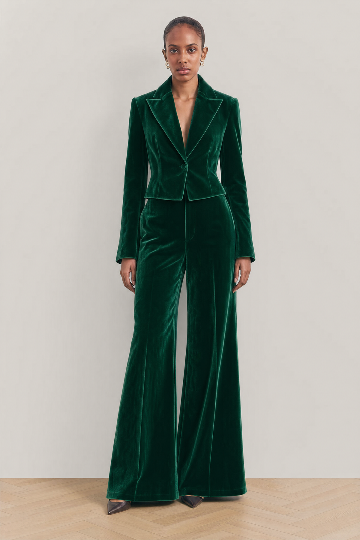 Valentina Velvet Suit in Emerald Green