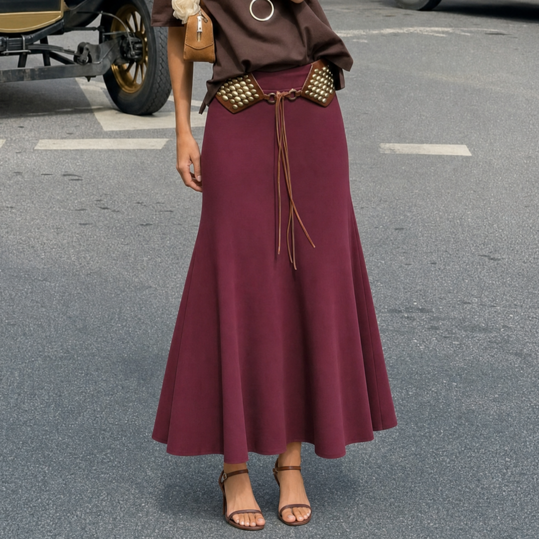 Comfort Fit Seasonal Skirt