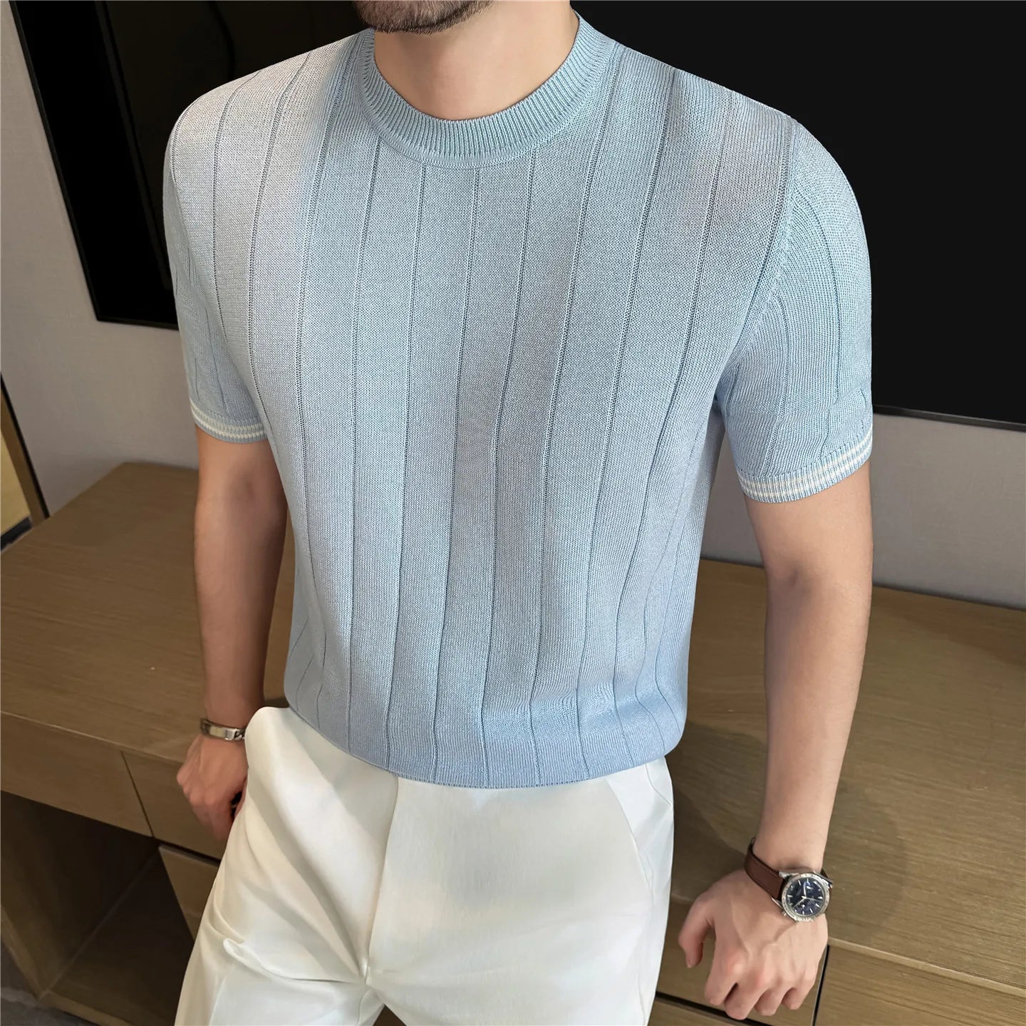 Slim Fit Linen Short-Sleeve Knit Sweater