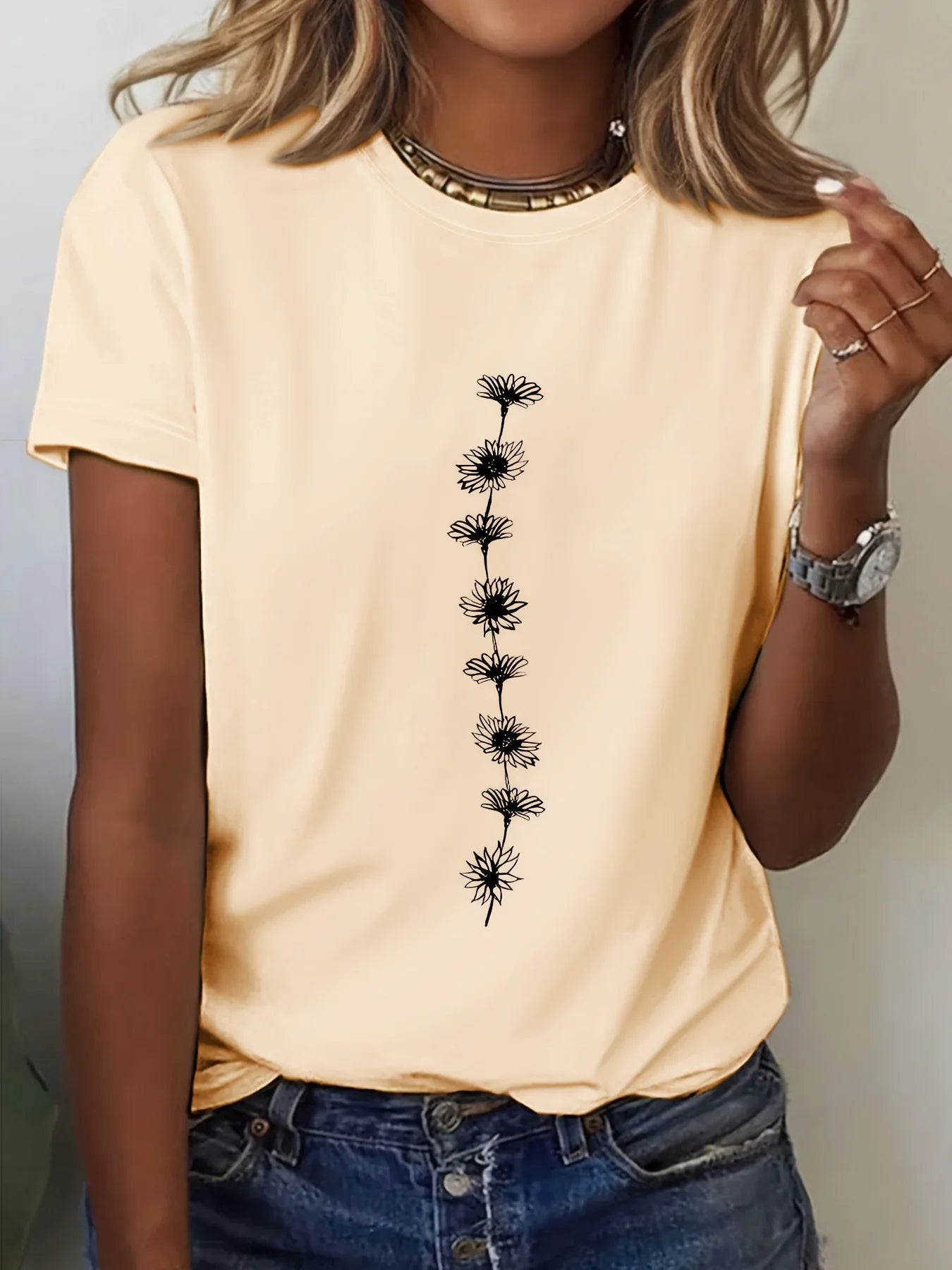 Women's Sunflower Graphic Tee