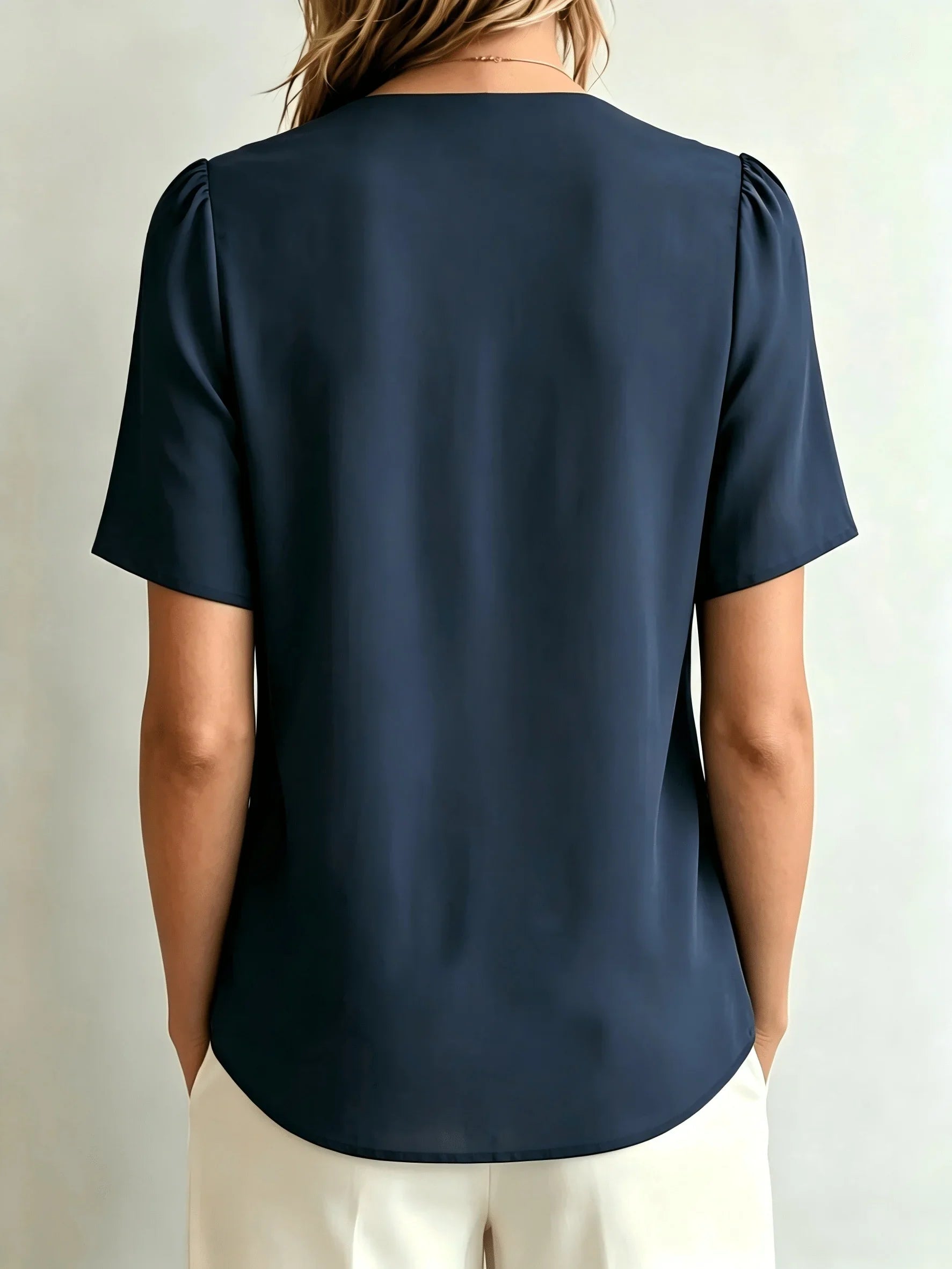 Women's Peter Pan Collar Blouse