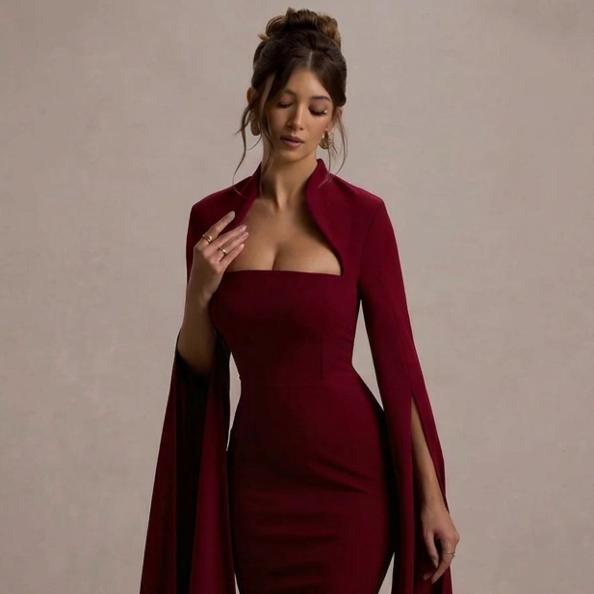 Square neck cape sleeve bodycon midi dress