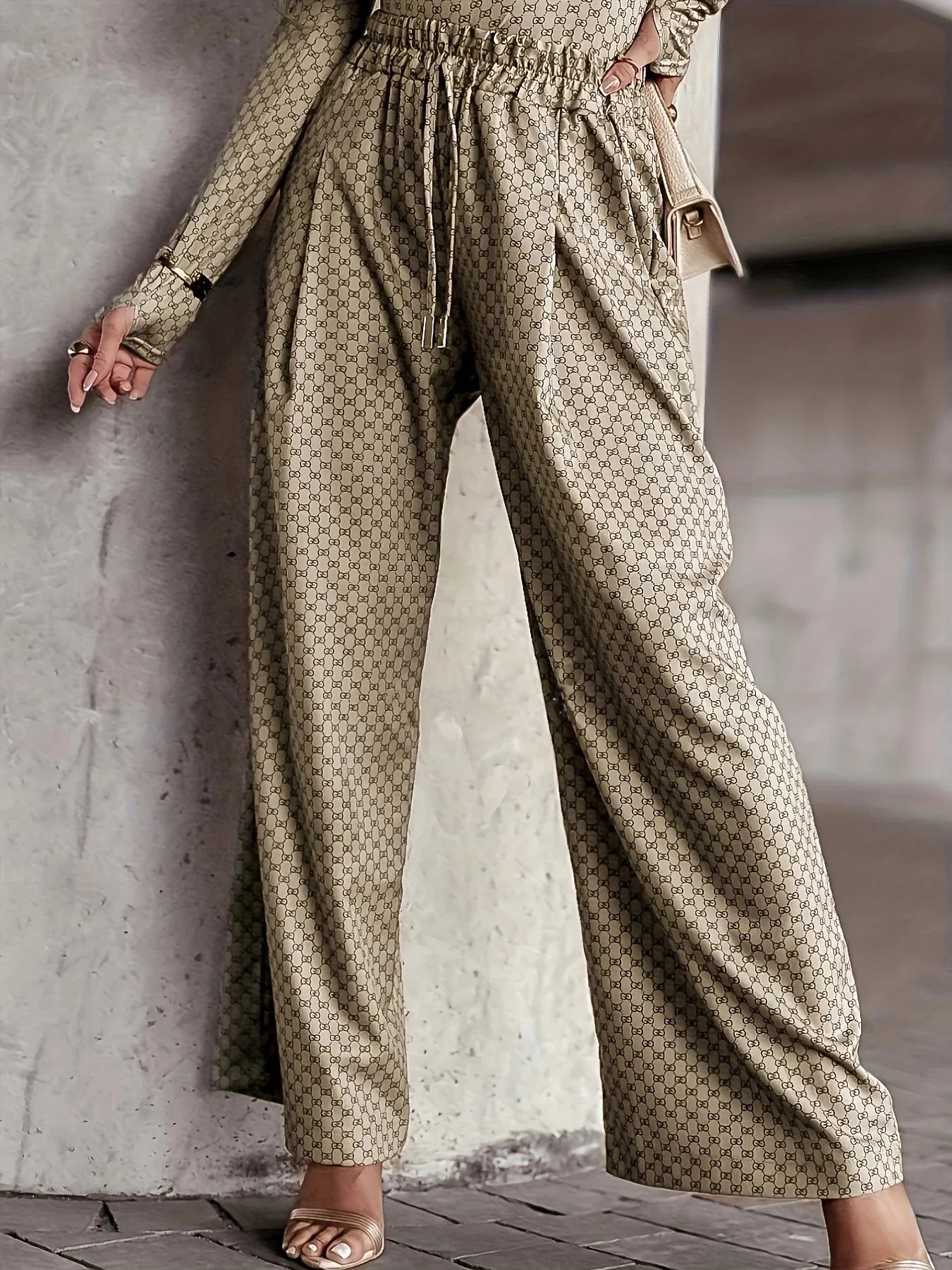 Women's Straight Leg Trousers