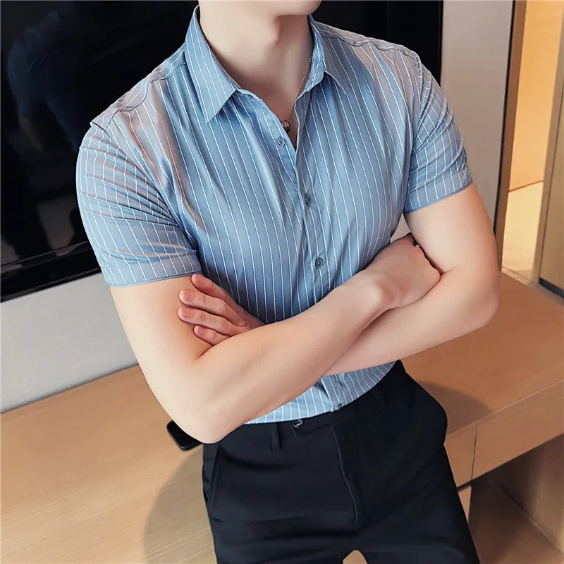 Slim Fit Striped Short-Sleeve Dress Shirt