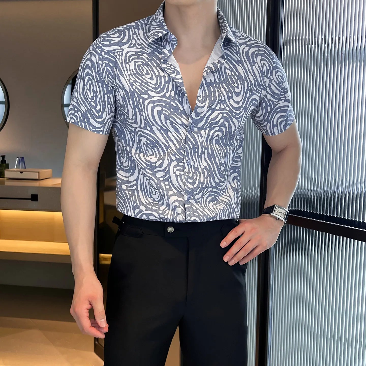 Slim Fit Short-Sleeve Shirt
