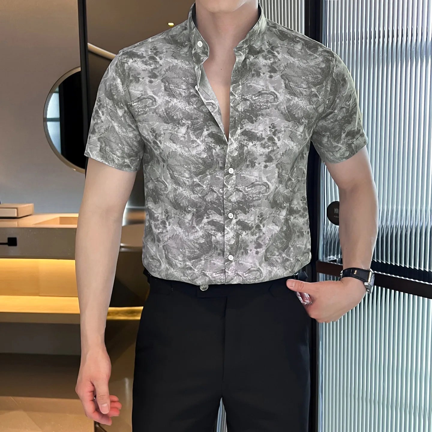 Slim Fit Short-Sleeve Linen Shirt