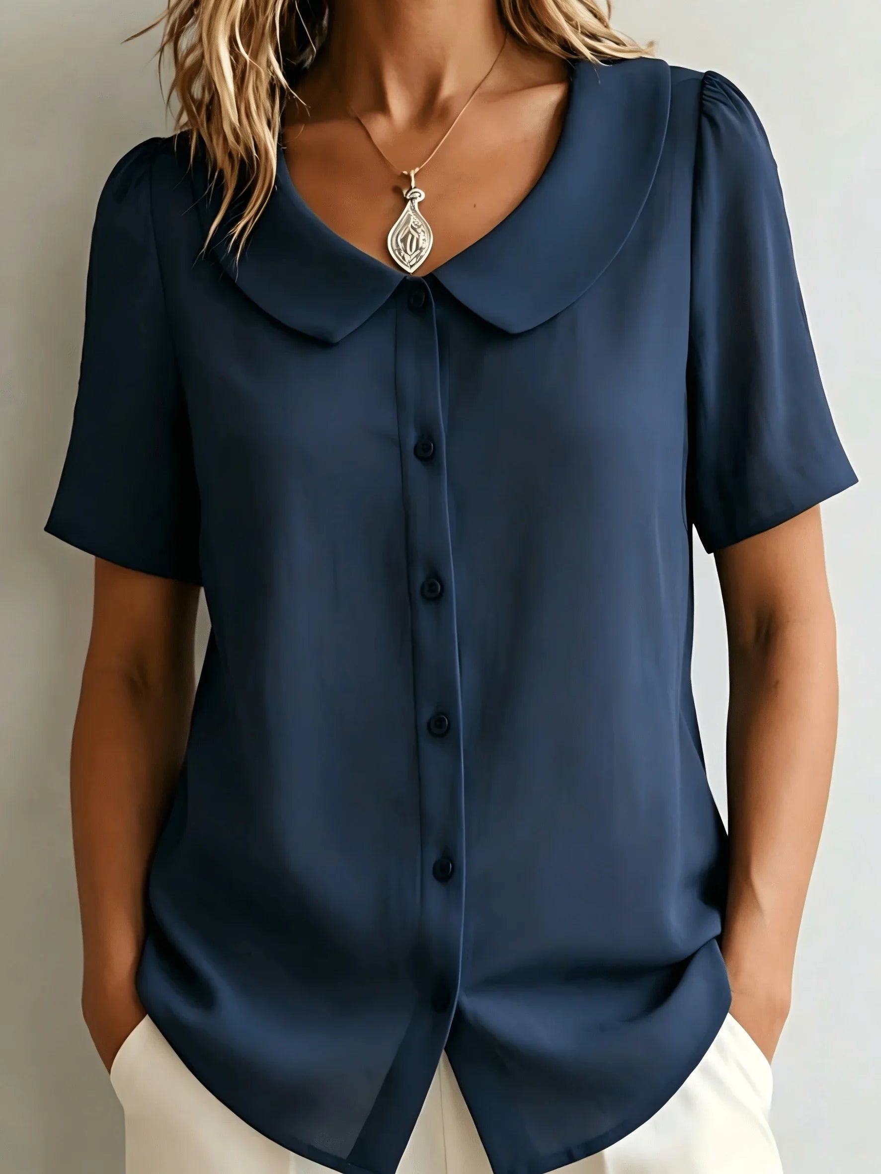 Women's Peter Pan Collar Blouse