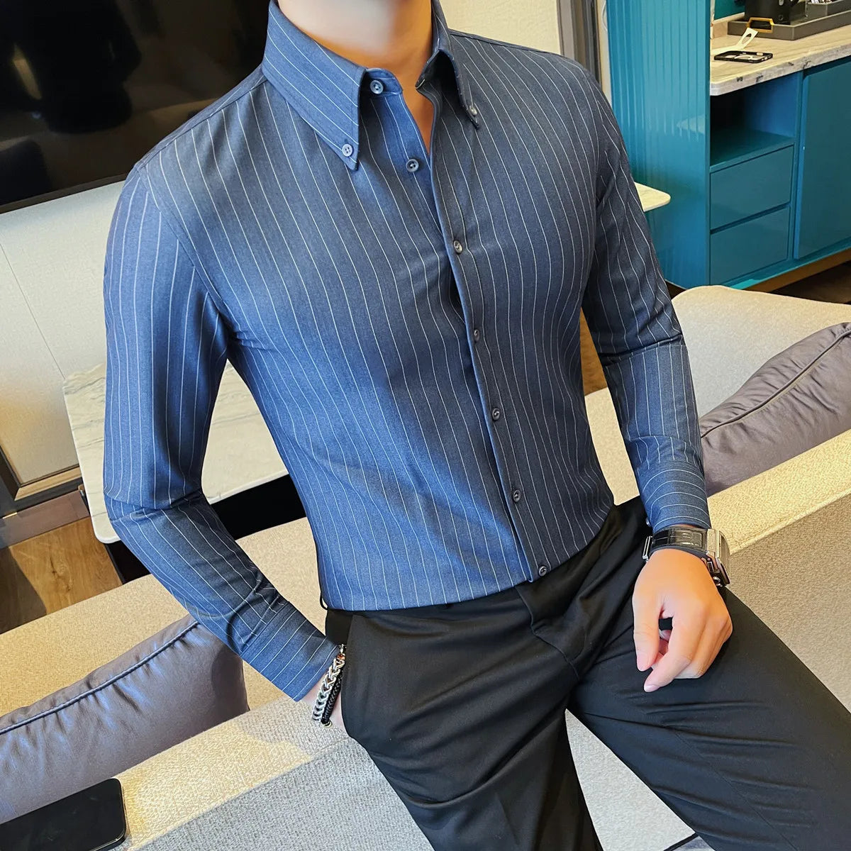 Slim Fit Striped Long-Sleeve Dress Shirt